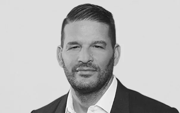 كونستانتين ستراسر (Konstantin Strasser)